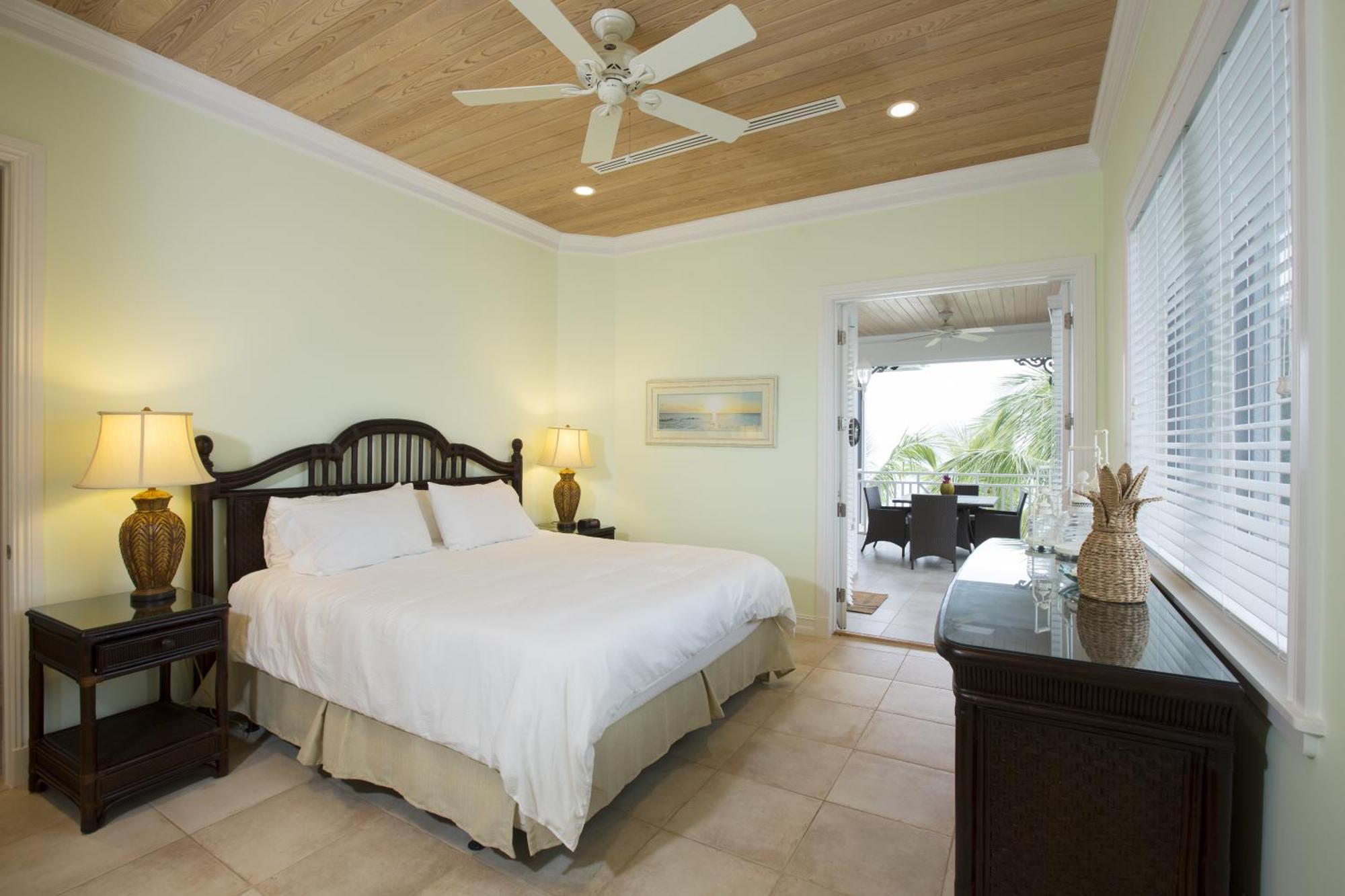 Cape Santa Maria Beach Resort & Villas Seymour's Room photo