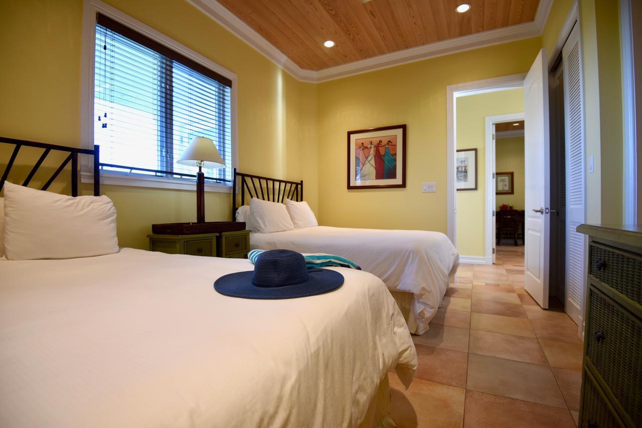 Cape Santa Maria Beach Resort & Villas Seymour's Exterior photo