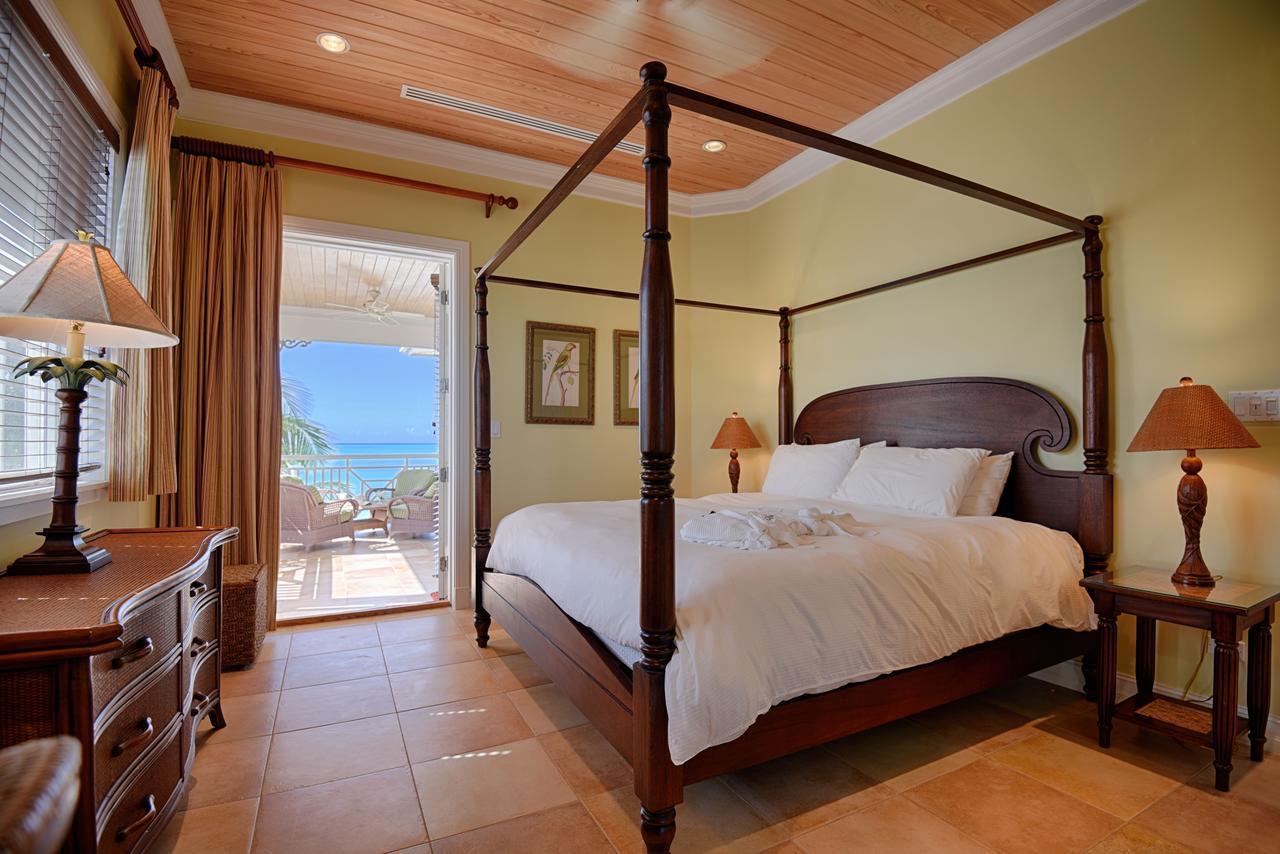Cape Santa Maria Beach Resort & Villas Seymour's Exterior photo